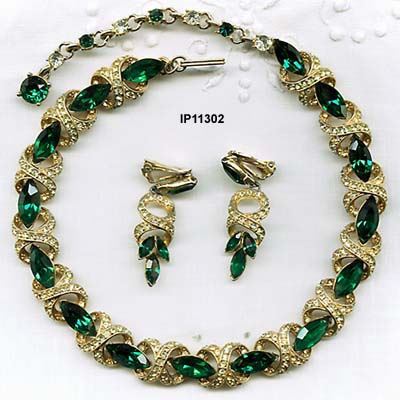 c. 1950's BOGOFF Necklace and Clipback Earrings