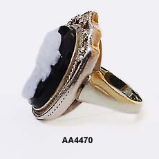 c. 1870 Black and White Oval Hardstone Cameo Ring