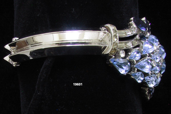 Vintage TRIFARI PAT. PEND. (with crown) Rhodium-Plated Clamper Bracelet c. 1940's
