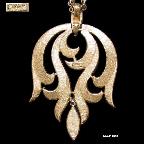 Vintage Trifari Gold-Plated Enameled Pendant Necklace