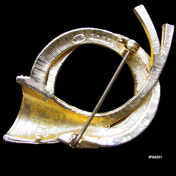 Vintage SPHINX Hunting Horn Brooch Pin