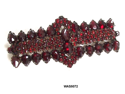 c. 1880 Antique Victorian Bohemian Garnet Brooch
