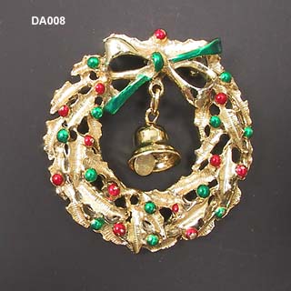 Vintage Wreath Pin with Bell