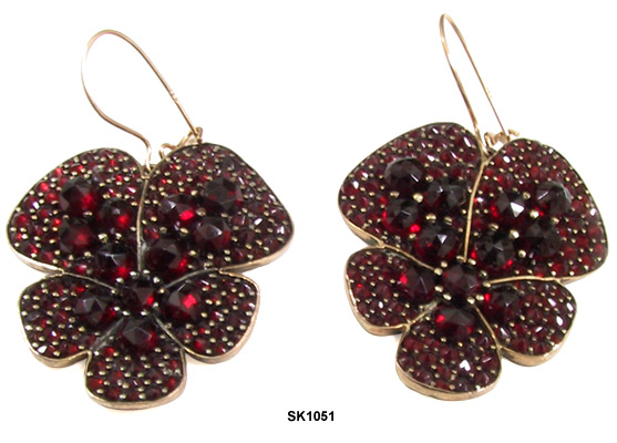 Victorian Bohemian Garnet Pansy Pendant Earrings